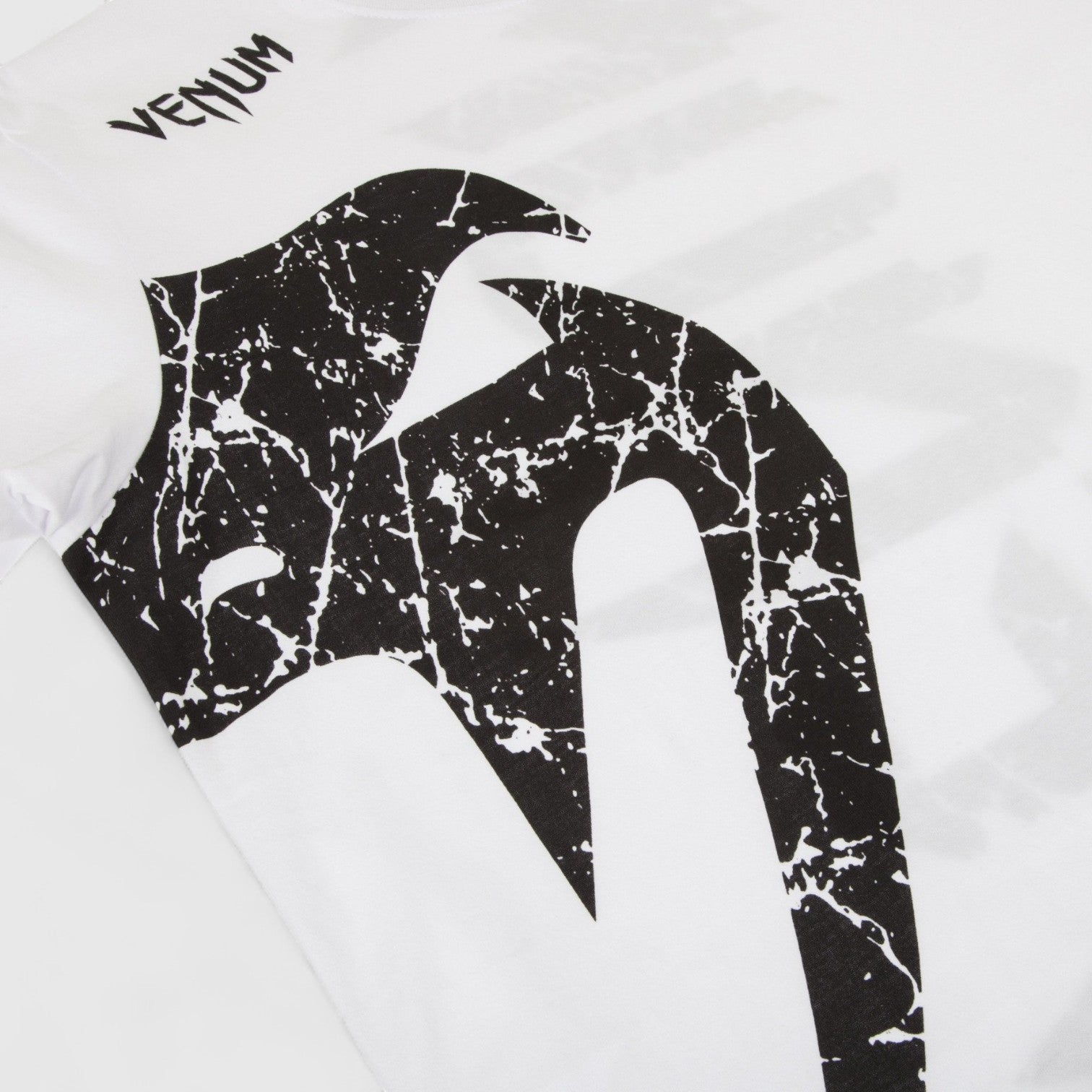 VENUM Giant T - Skjorte - Hvit - CombatStore.no