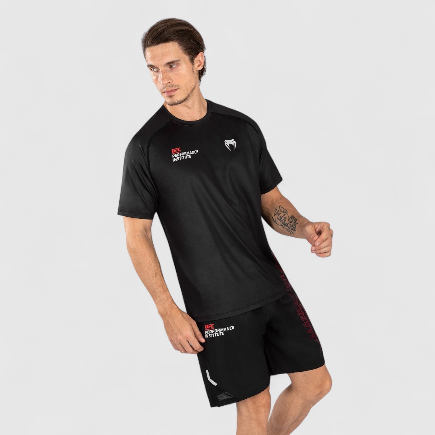 VENUM UFC Performance Institute 2.0 Dry - Tech T - skjore - CombatStore.no