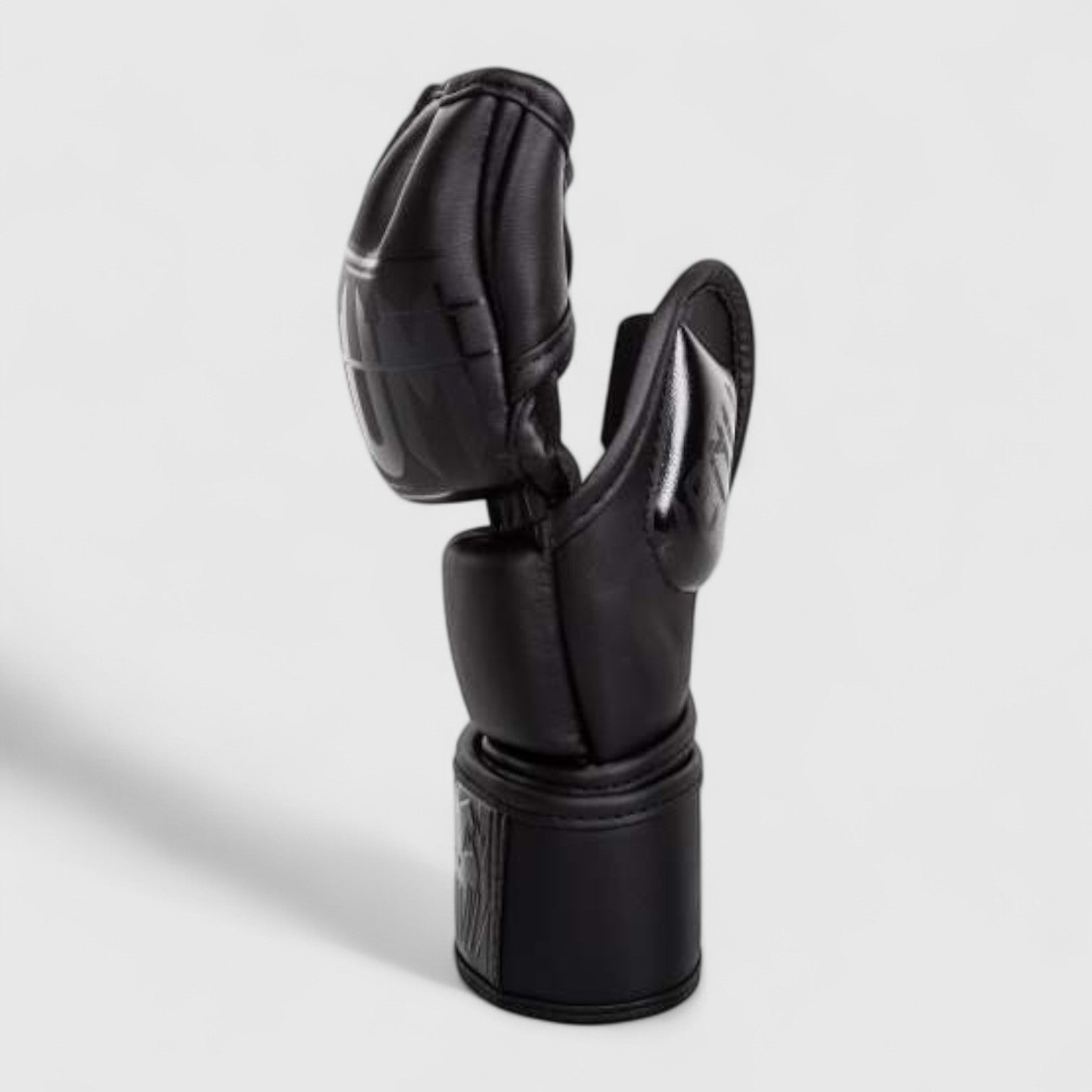 VENUM Undisputed 2.0 MMA Hansker - CombatStore.no